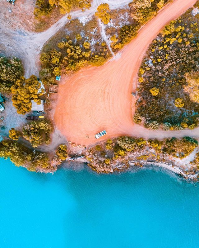 Camp by the water at Lake Stockton in Collie