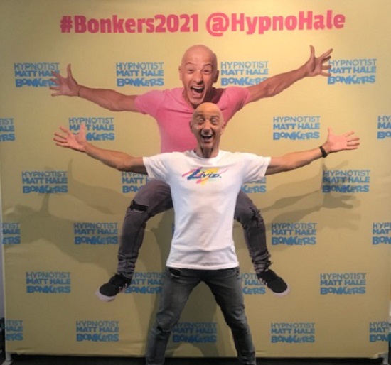 Review: Bonkers hypnosis Matt Hale at Fringe World 2021