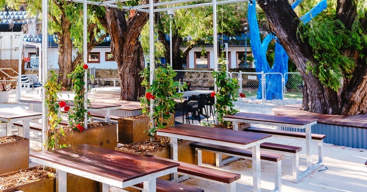 best beer gardens - old courthouse